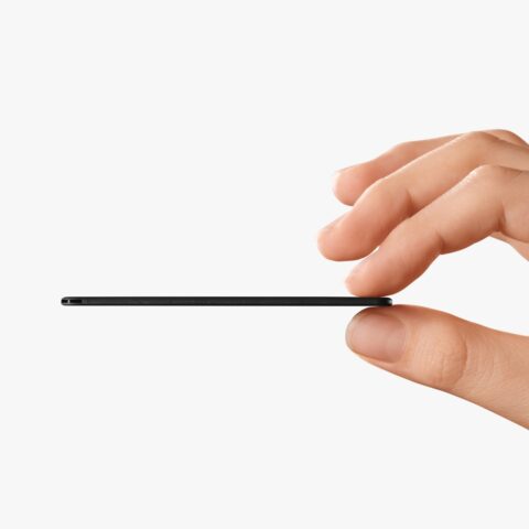 NEW Chipolo CARD - Image 6