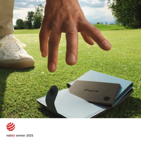 NEW Chipolo CARD - Image 11